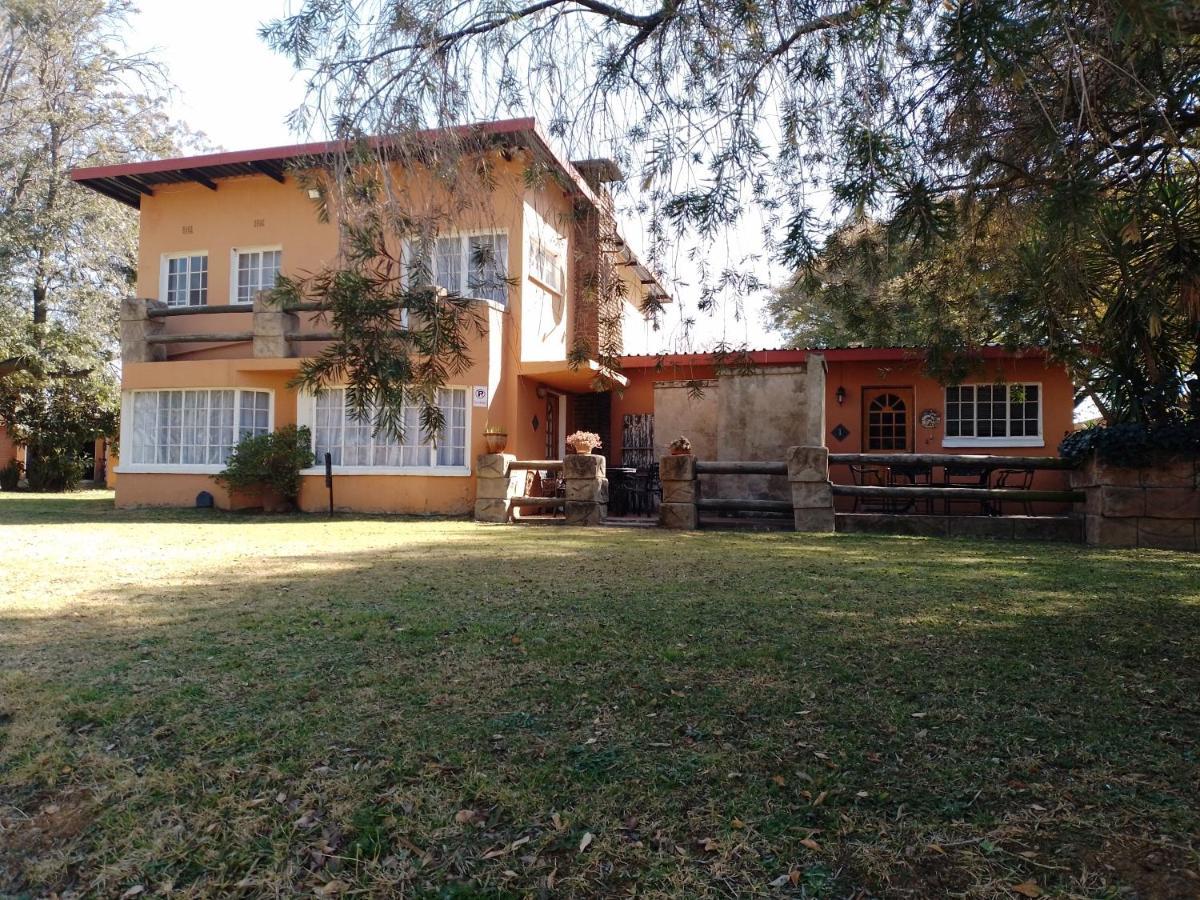 באנוני Anna Boeremeisie Guesthouse מראה חיצוני תמונה