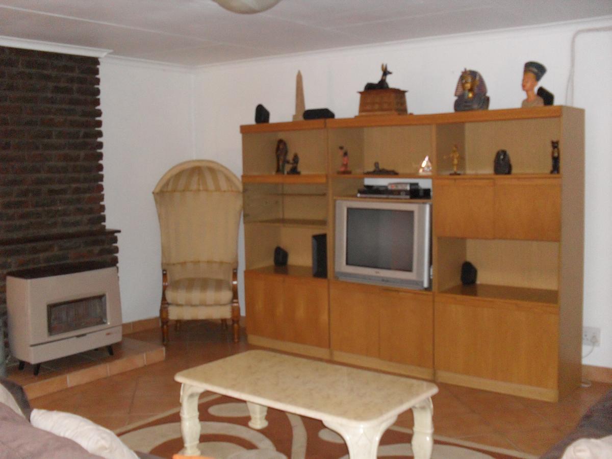 באנוני Anna Boeremeisie Guesthouse מראה חיצוני תמונה